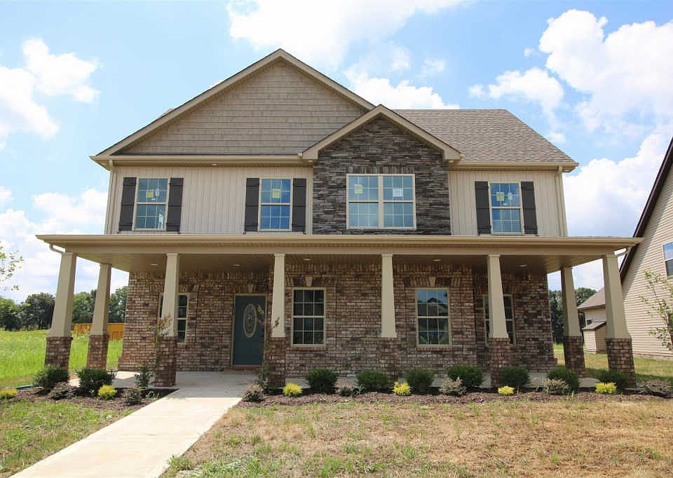 1st image of 121 Hickory Wild