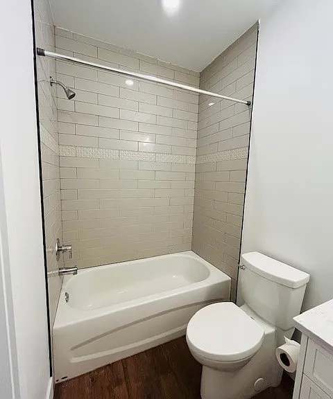 1523 Davie St #202 — Photo 23