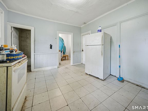 2nd image of 135 Capen Street