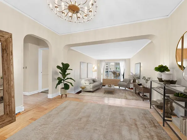 120 Bennett Ave APT 1F, New York, NY 10033