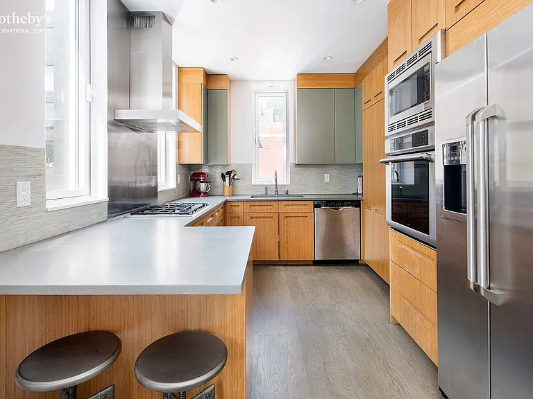 22 Renwick St #7A — Photo 3