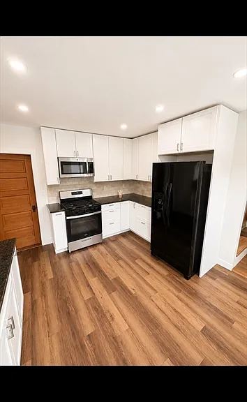 70 Adams St #70 — Photo 4