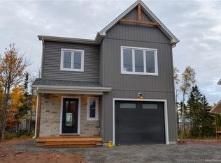 15 Rachel St, Moncton, NB E1G6H9