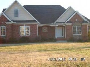 2299 Iris Dr, Haw River, NC 27258
