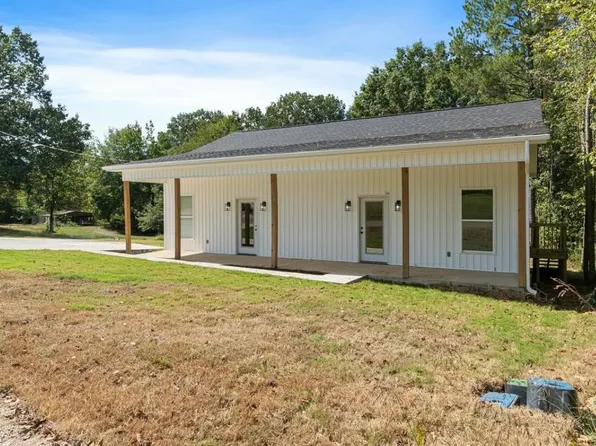 3503 S Chatfield Rd #1/2, Bauxite, AR 72011