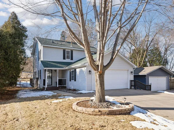 2065 Grandview Blvd, Mound, MN 55364