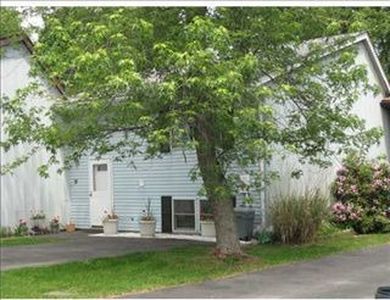 48 Laura Ln, Kiamesha Lake, NY, 12751