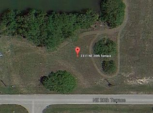 2311 NE 20th Ter, Cape Coral, FL 33909