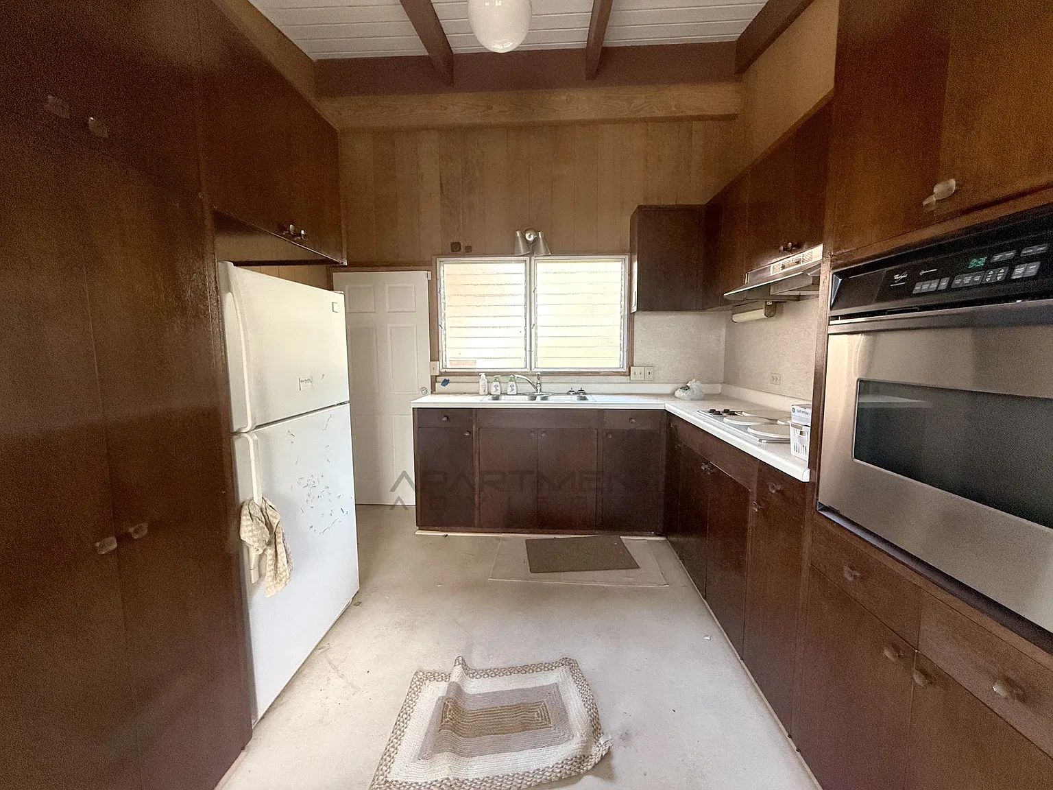 3 bed, 1920 sqft, $5,800 — Photo 3