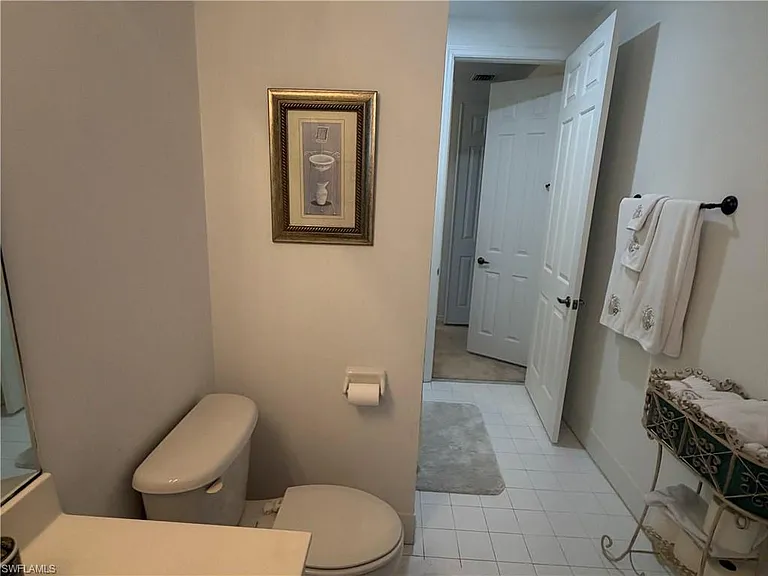 1305 Mariposa Cir #1204 — Photo 7