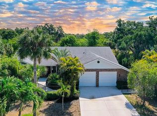 4589 Trails Dr, Sarasota, FL 34232