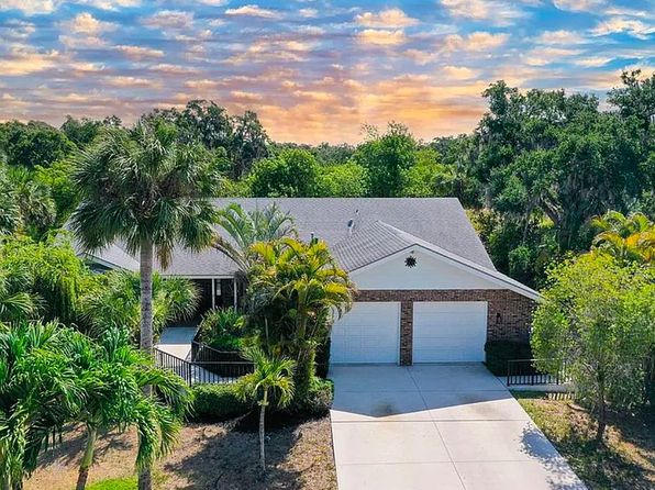 4589 Trails Dr