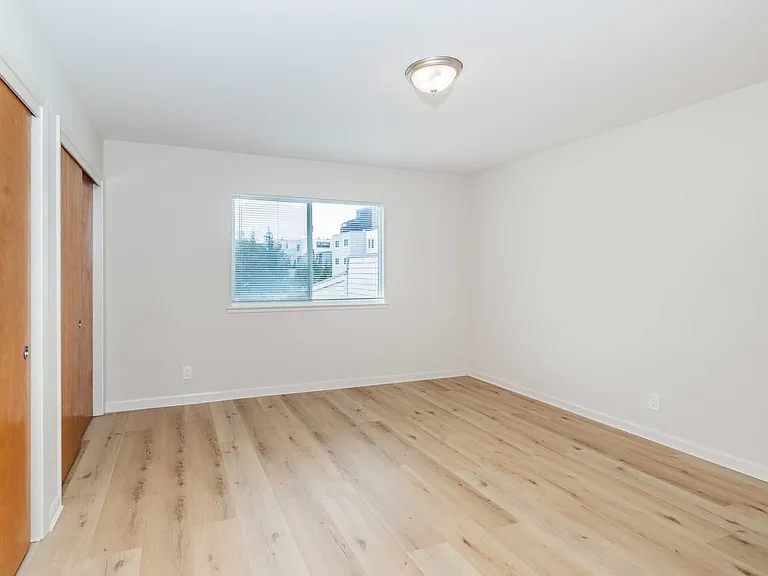3015 Clement St #202 — Photo 13