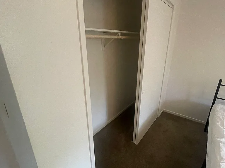 2819 Carver Rd — Photo 5