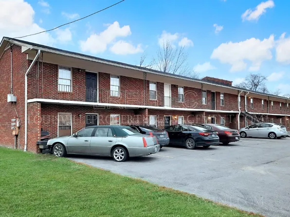 160 W Blue Lick Rd APT 2, Shepherdsville, KY 40165