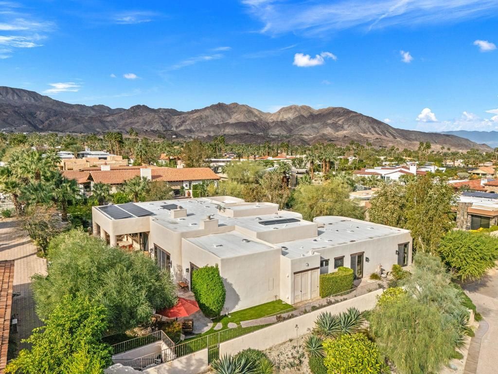 49240 Jfk Trail 2
