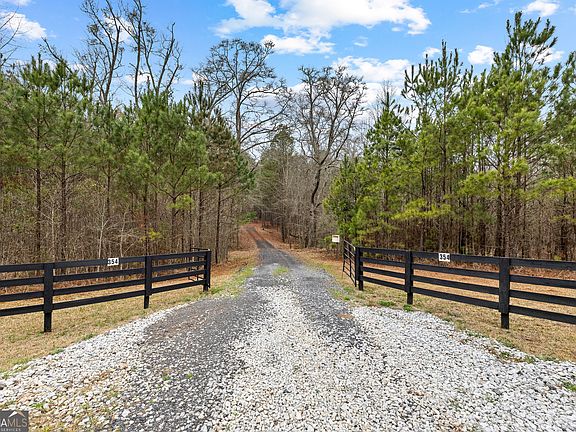 3rd image of 354 Turner Rd