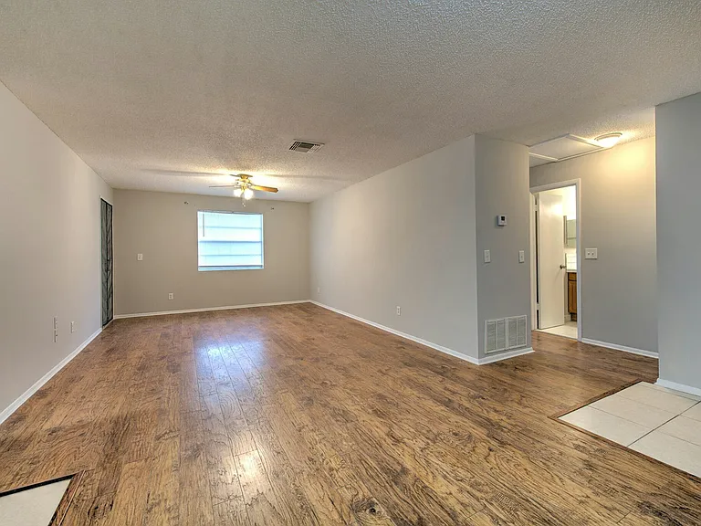 230 Berry Tree Pl — Photo 5
