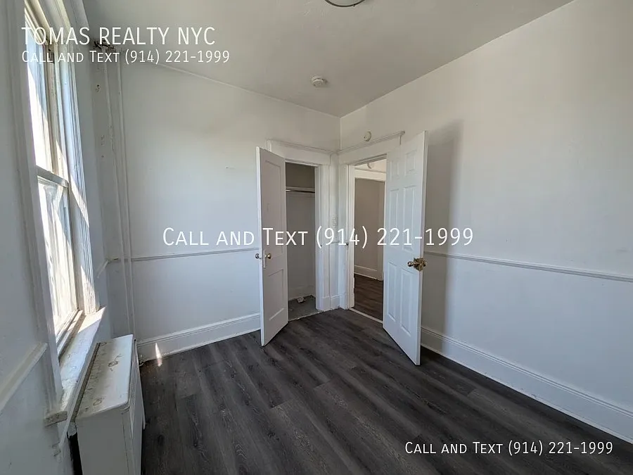 Building Photo - 152 Ridge Ave #2
