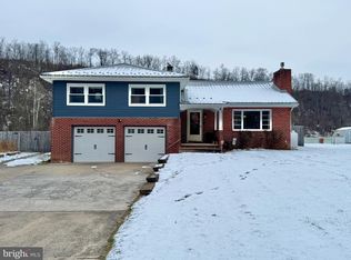 699 Honey Creek Rd, Reedsville, PA 17084