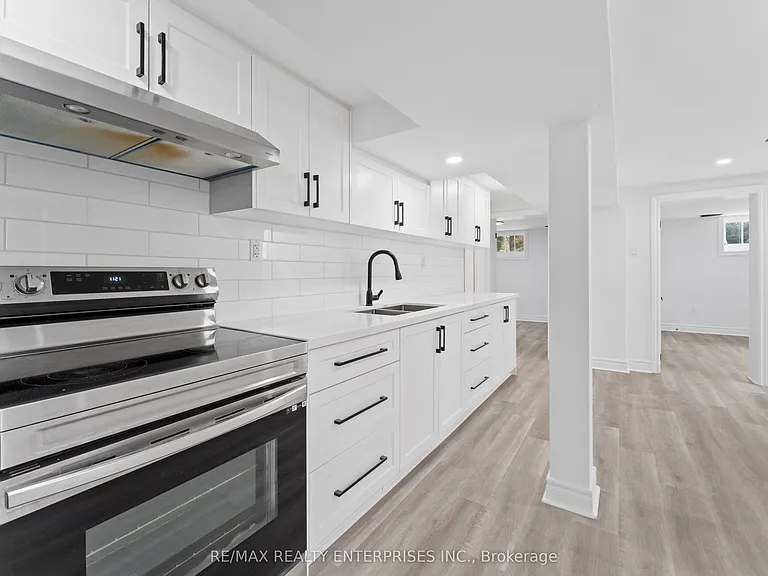 3 Dallyn Cres #BASEMENT — Photo 4