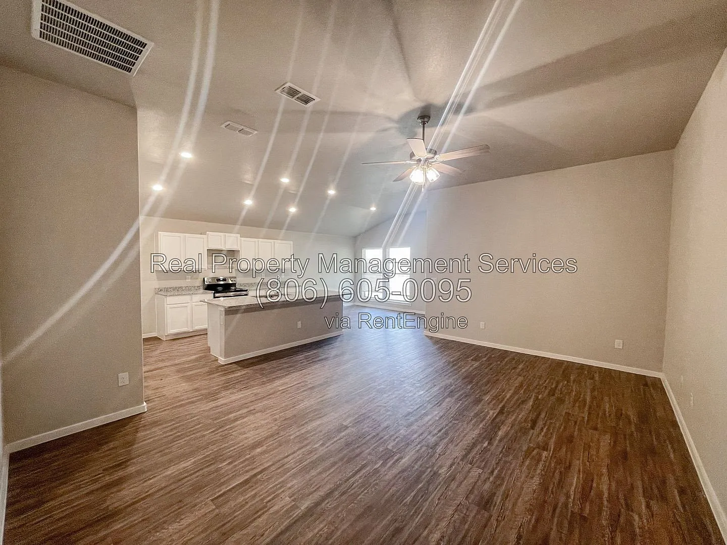 3 bed, 2.0 bath, 1821 sqft, $1,625 — Photo 3