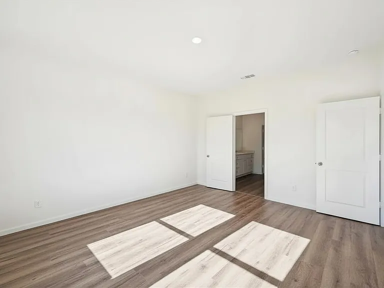 4713 Harlequin Dr — Photo 10