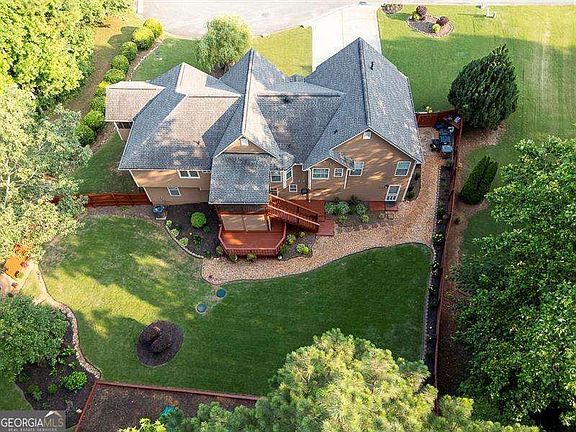 3rd image of 55 Meridian Point