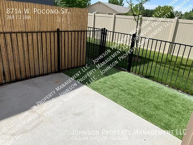 8714 W Pocono Ln — Photo 7