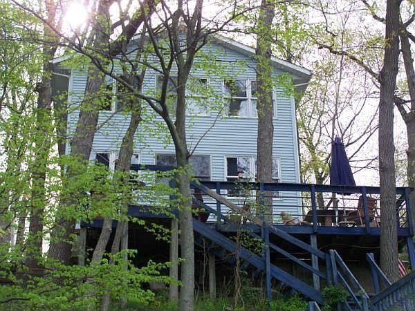 1st image of 27118 Lake Dr