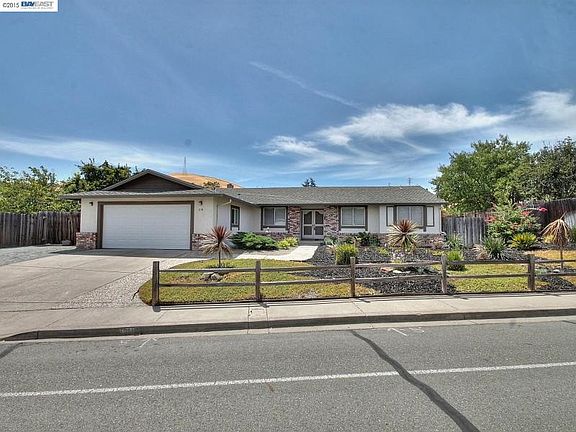2nd image of 8110 Crestview Dr