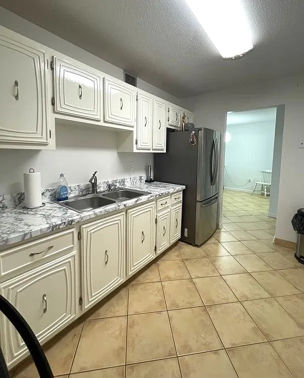 475-2711 North Halifax Avenue condo 475 - 1 — Photo 4
