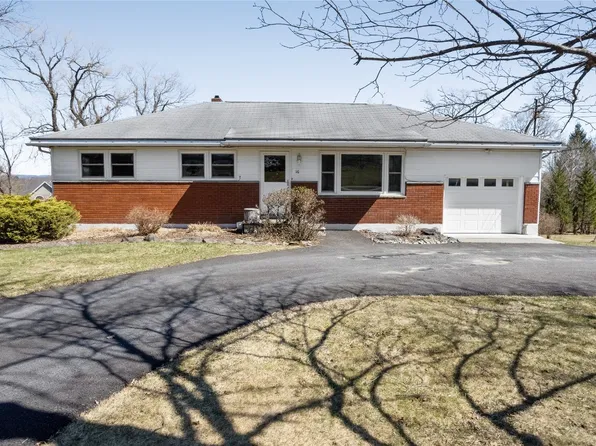 16 Richard Rd, Binghamton, NY 13901