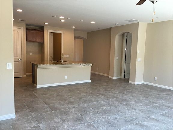 2nd image of 251 Harwood Heights Ct