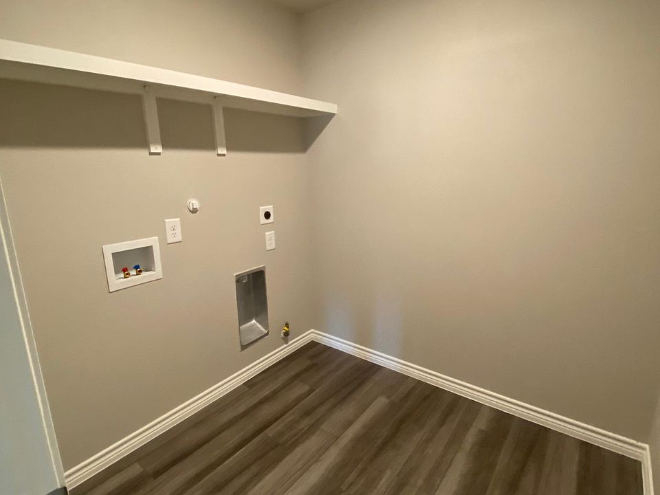 1st image of 2697 Eltonne Gardens Dr