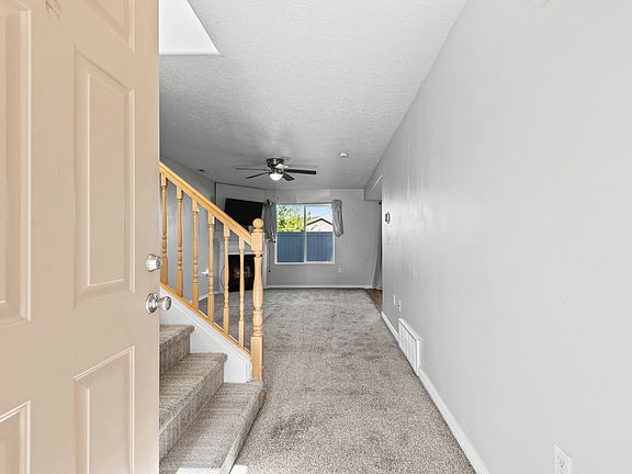 4th image of 652 W 800 N APT 45