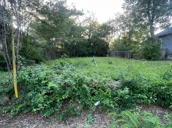 706 N Della Ave, Tyler, TX 75702