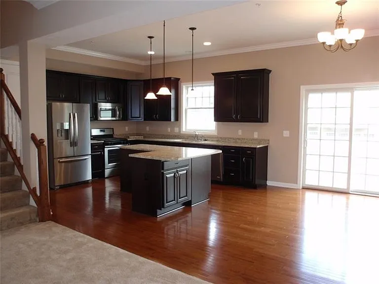 290 Venango Trl — Photo 3