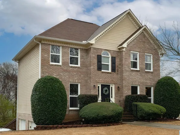 153 Cambridge Ln, Alabaster, AL 35007