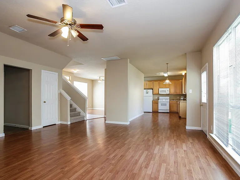 19906 Mason Creek Dr — Photo 3