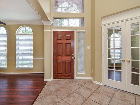 5th image of 13109 Sunset Cliff Ct