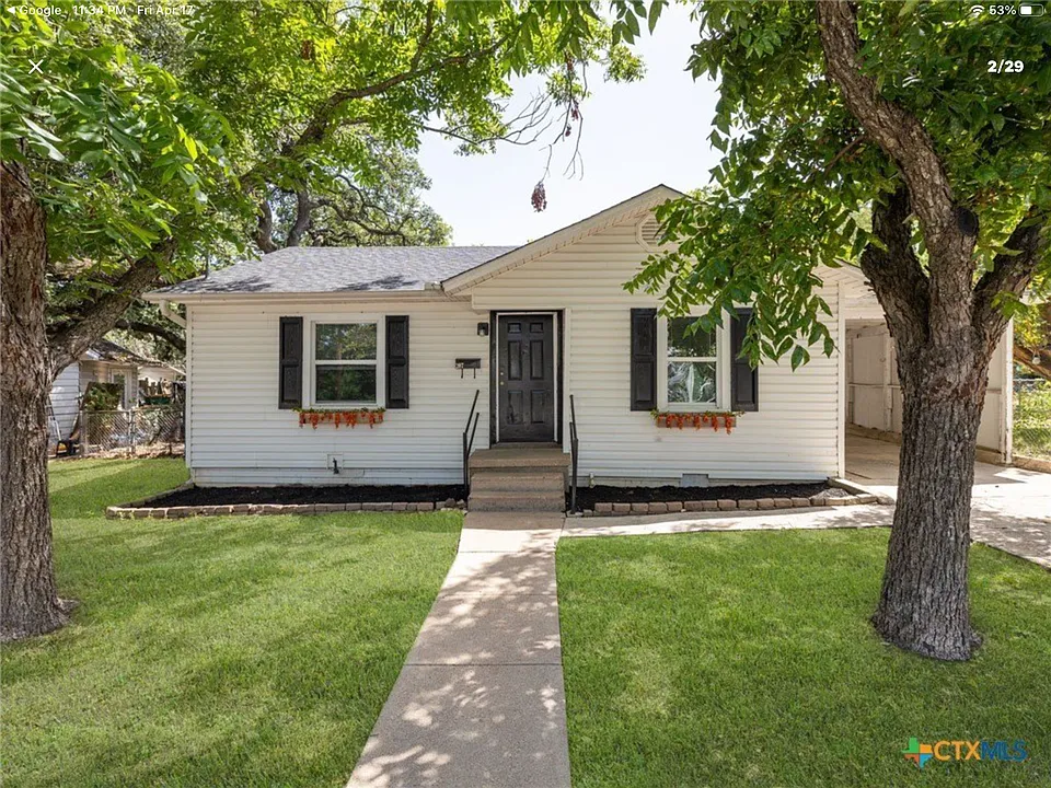 207 W 14th Ave
