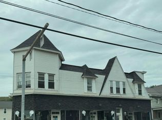 1822-1824-1826 Main St #UL, Olyphant, PA 18447