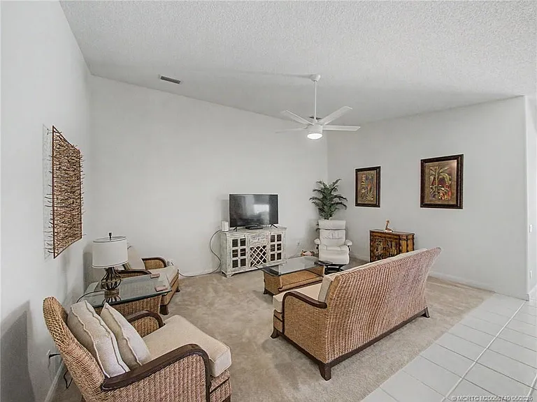 8357 SE Double Tree Dr — Photo 8