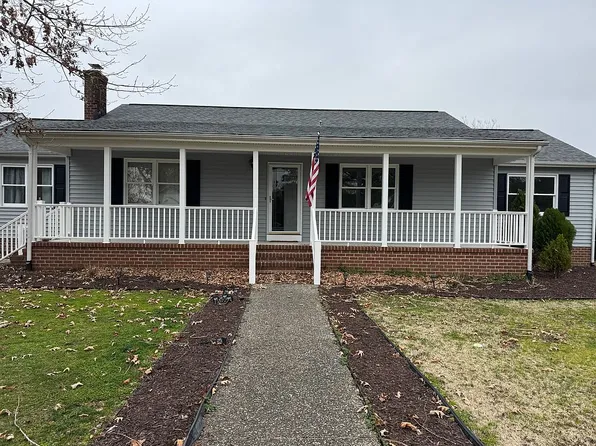 124 Discovery Ln, Williamsburg, VA 23185