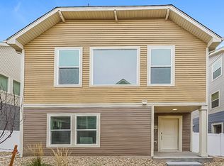 18565 E 47th Ave, Denver, CO 80249