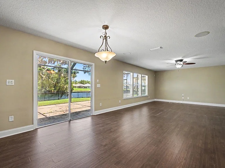 172 Crown Wheel Cir — Photo 12