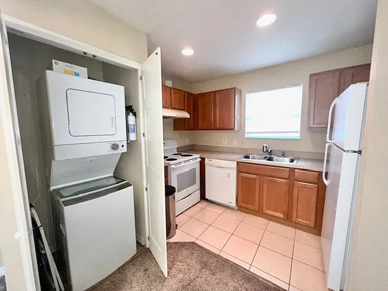 14252 Confetti Dr — Photo 23