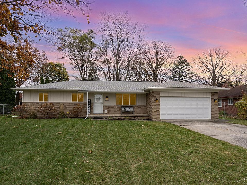 1st image of 2774 Dunmore Dr