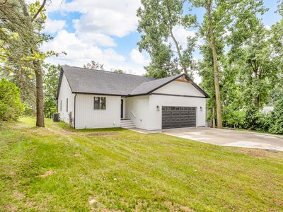 10781 Woodbrook Dr, Cement City, MI, 49233